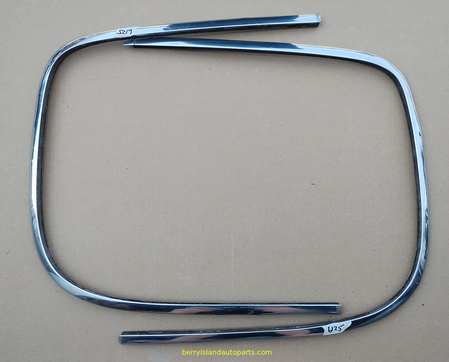 1950 Chevrolet 2 dr Fastback Rear Window Trim