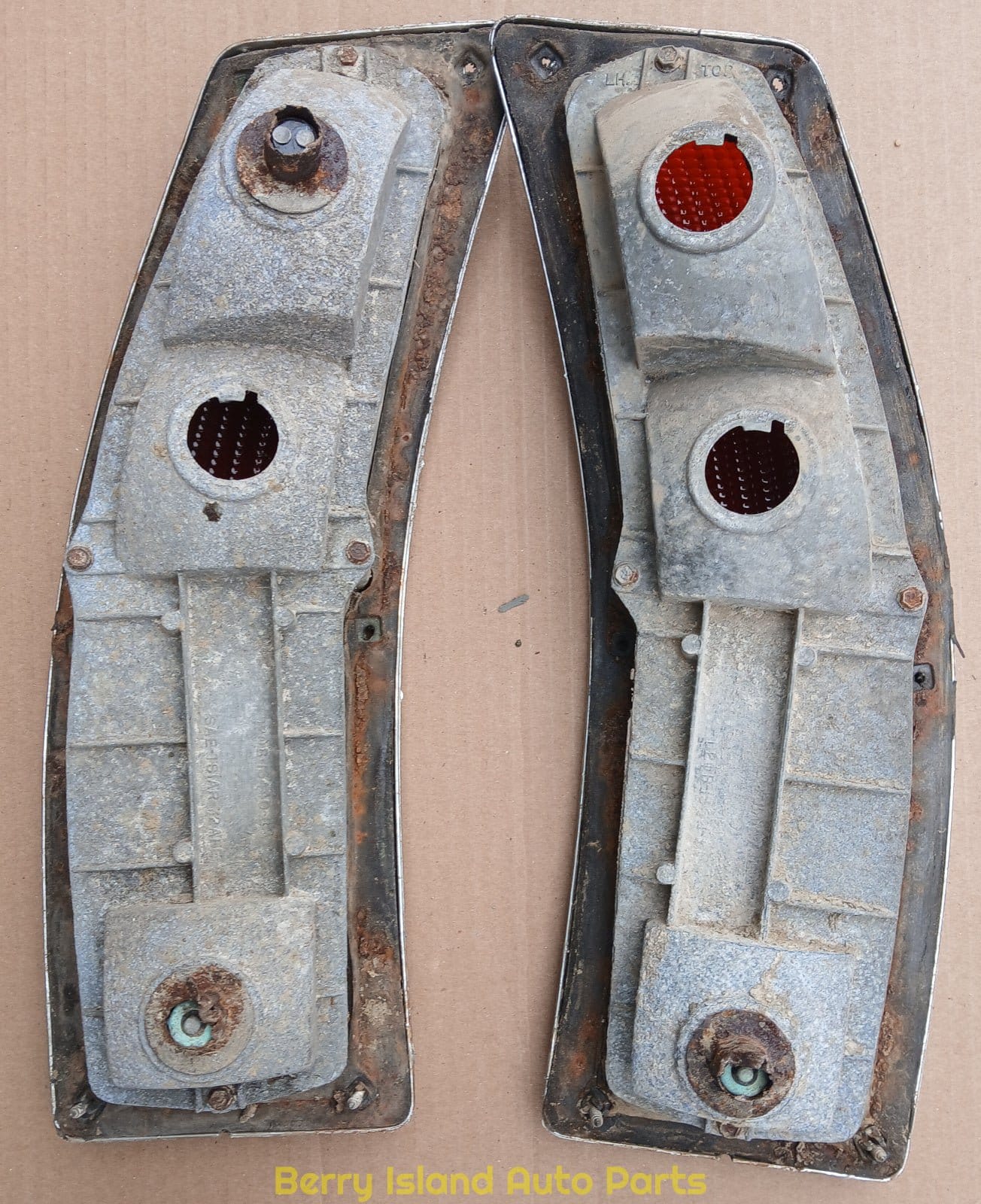 72-79 Ford Ranchero Torino Wagon Tail Light Assemblies Pair