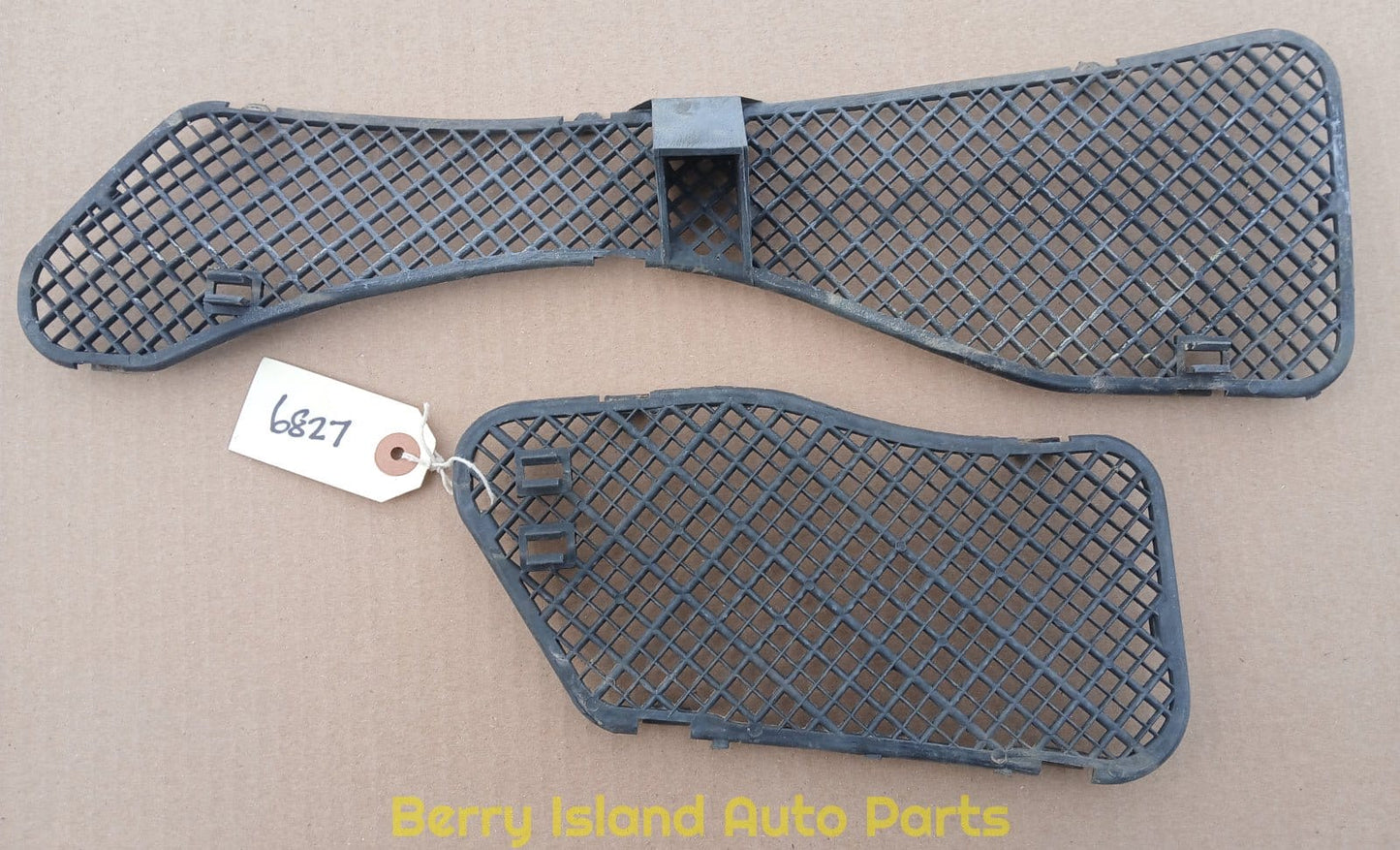 75 Ford Gran Torino Ranchero Cowl Vent Set