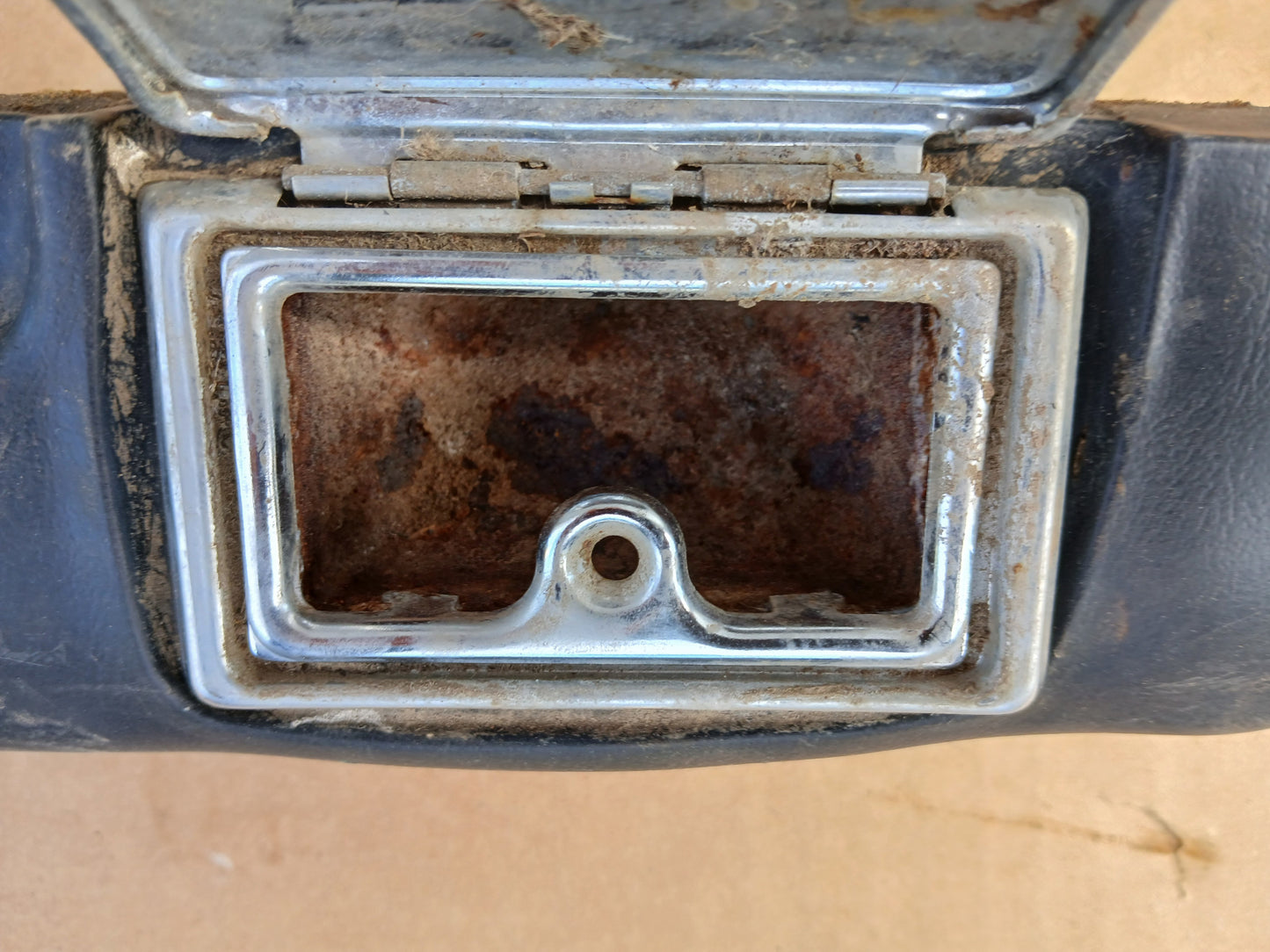 Unknown Year Ford Armrest and Ashtray