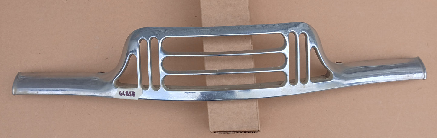 1947 Kaiser Grille Upper
