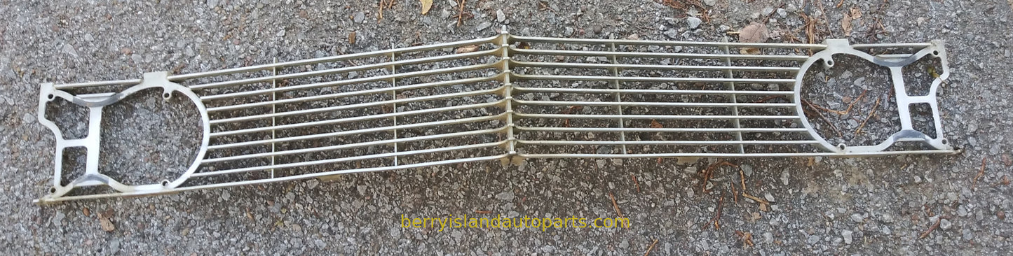 1962 Oldsmobile Grille Dynamic 88 98 Starfire OEM