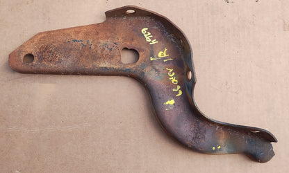 1966 Chevrolet Impala Belai Biscayne Caprice Wagon front bumper bracket inner