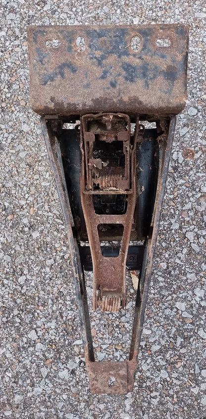 1967 Mercury Cougar hood latch assy w grille center