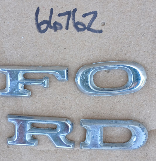 1975 FORD Letters