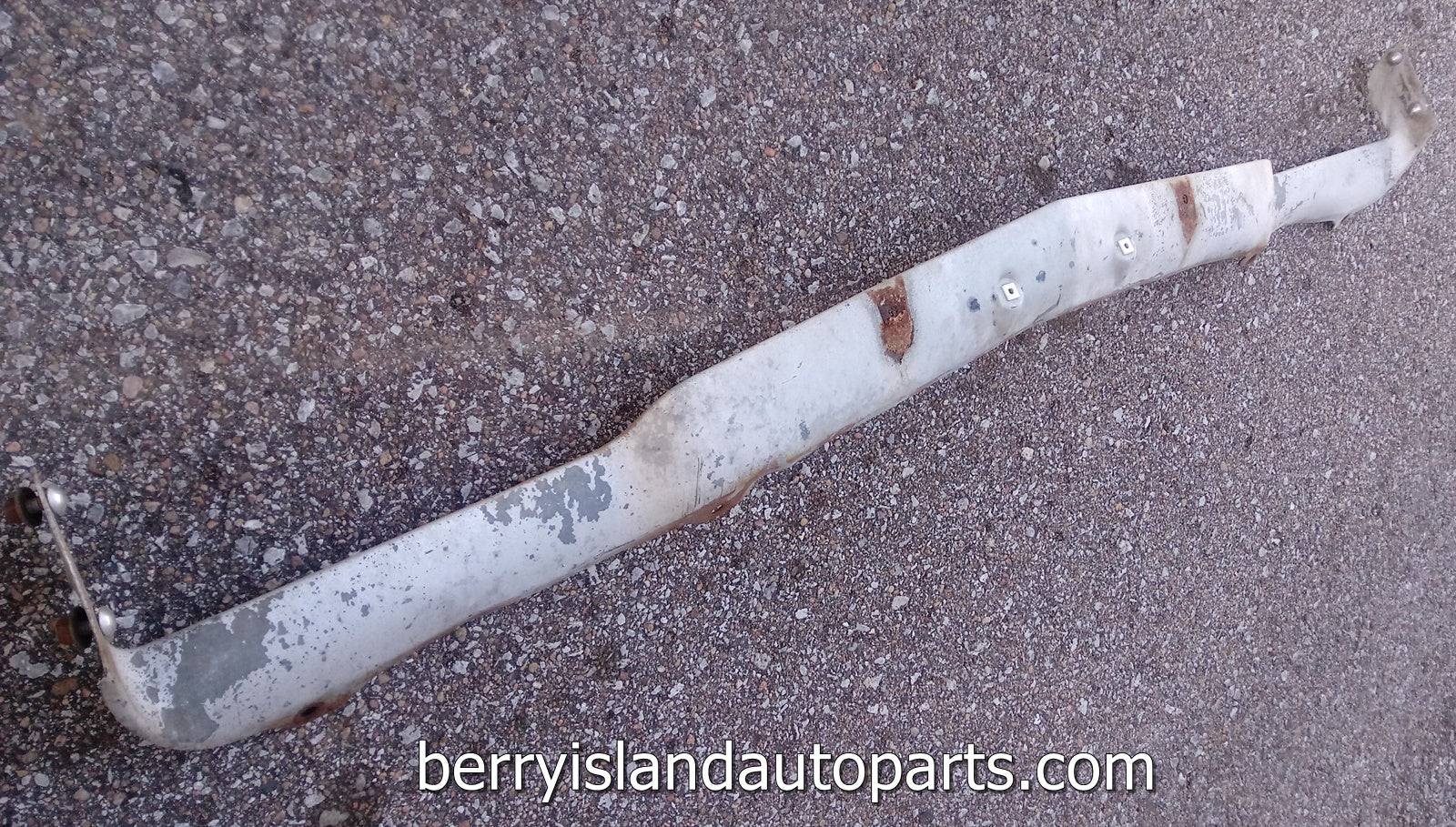 1968 Chevrolet Impala Belair Biscayne Kingswood Estate Wagon Front Lower Splash Pan