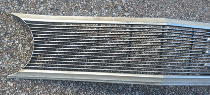 1969 Chrysler Newport New Yorker front grille